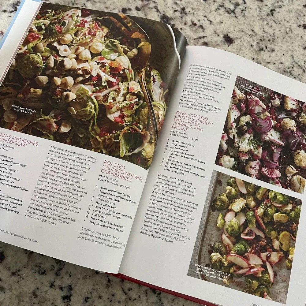 Better Homes & Gardens Christmas Cooking from the‎ Heart Hardcover Red Holiday